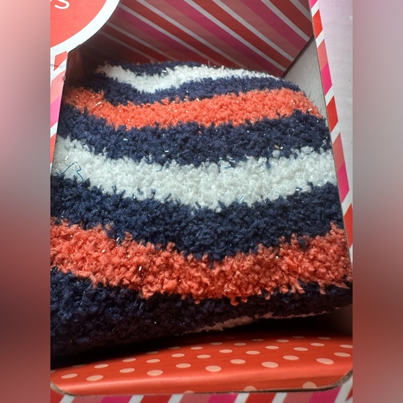 Totes Toasties Insulated Tumbler & Slipper Sock Set - Picture 3 of 5